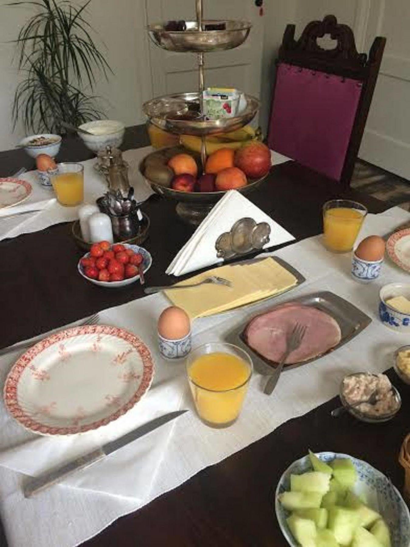 Marienhof Bed & Breakfast *